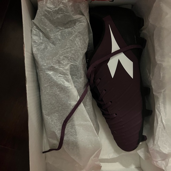 DIADORA VICTORY SOCCER SHOES FOR WOMEN - Picture 4 of 4